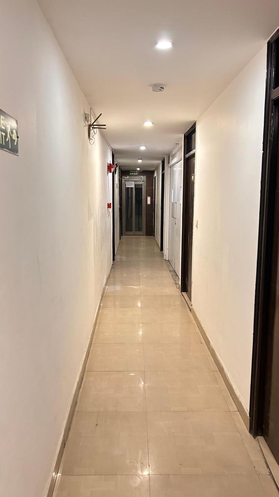 Hotel Platinum With Free Pickup-Delhi Airport Nuova Delhi Esterno foto