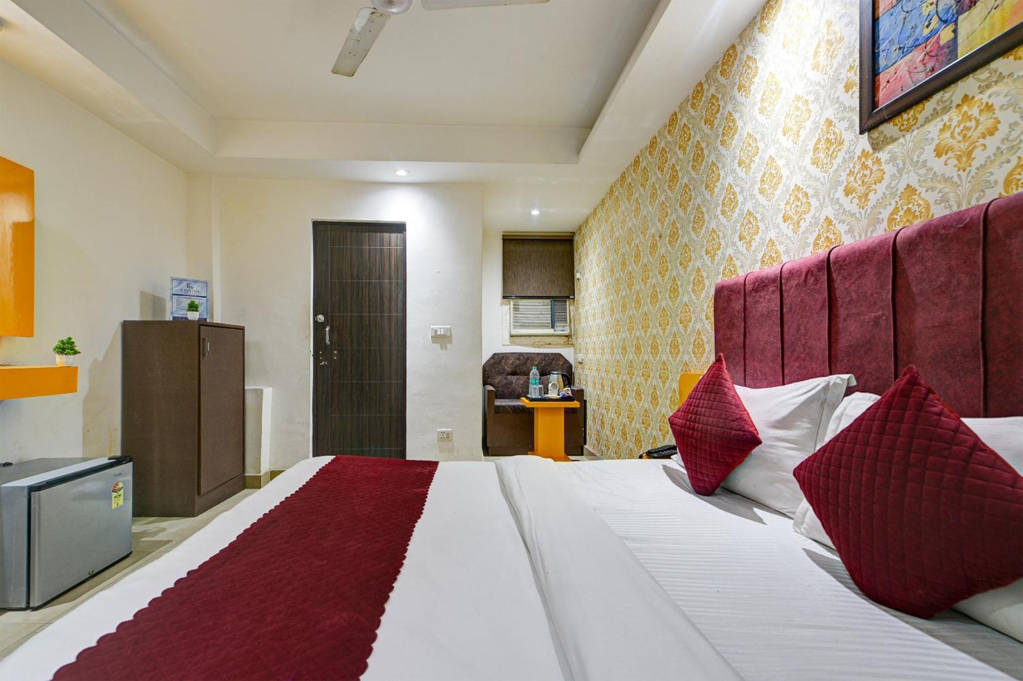 Hotel Platinum With Free Pickup-Delhi Airport Nuova Delhi Esterno foto